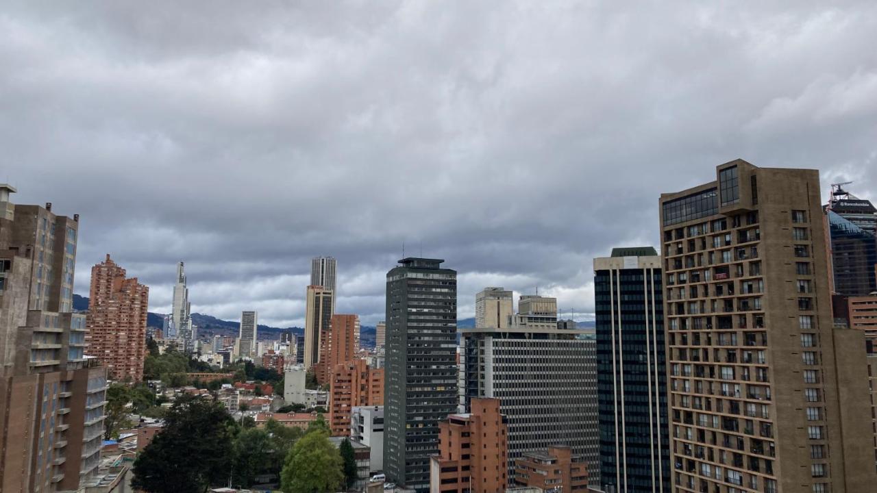 En Bogota - Apartamento Amoblado Centro Internacional Lägenhet Exteriör bild
